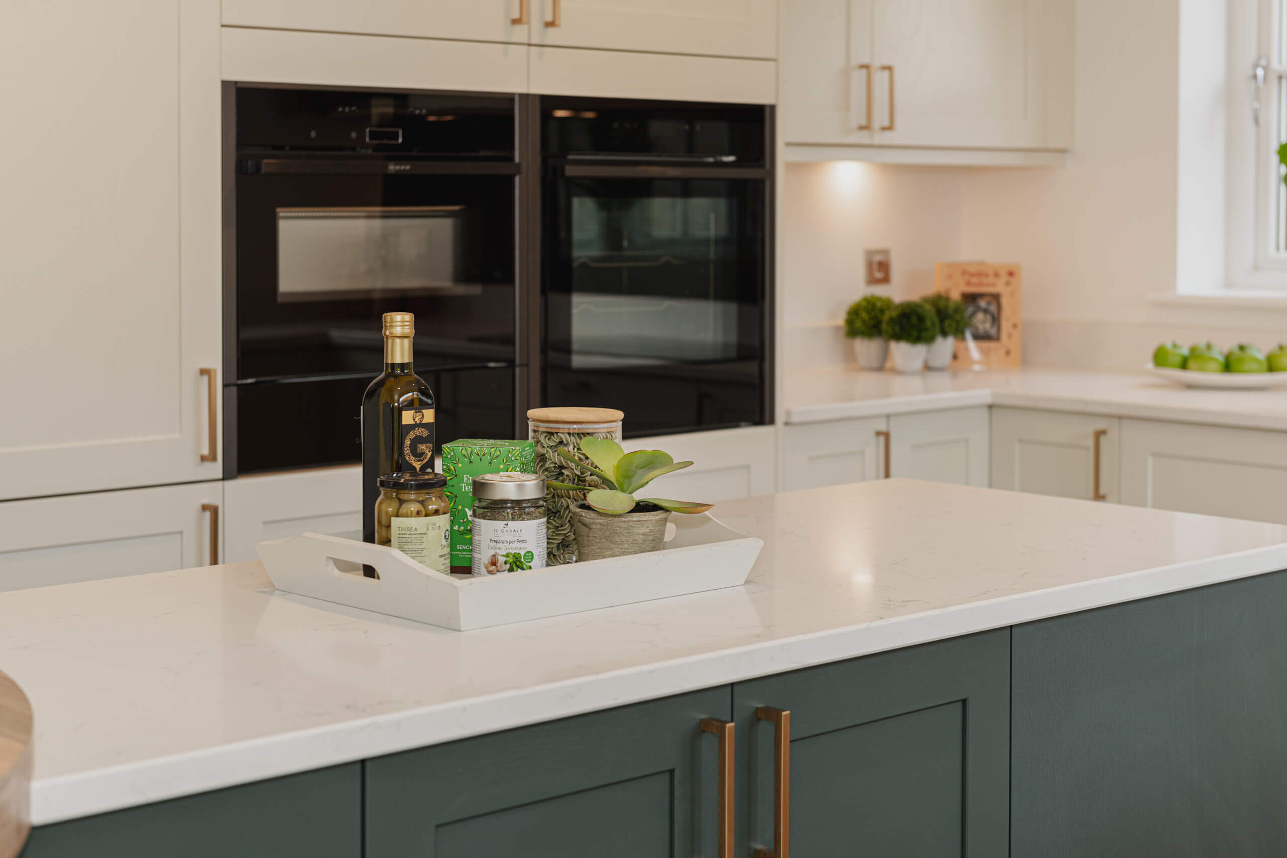 roundwell-park-bearsted-internal-12