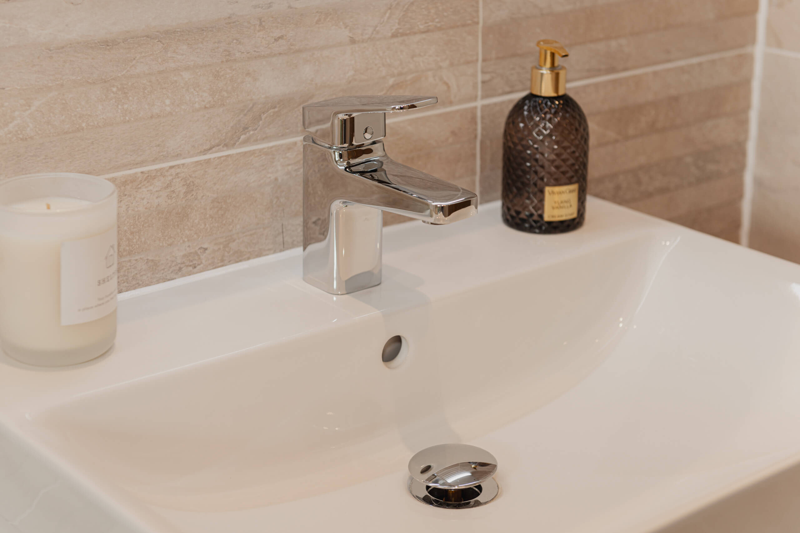 roundwell-park-bearsted-internal-7